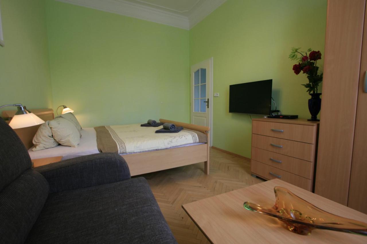 Apartment No. 4B I.P.Pavlova 32 Карловы Вары Экстерьер фото