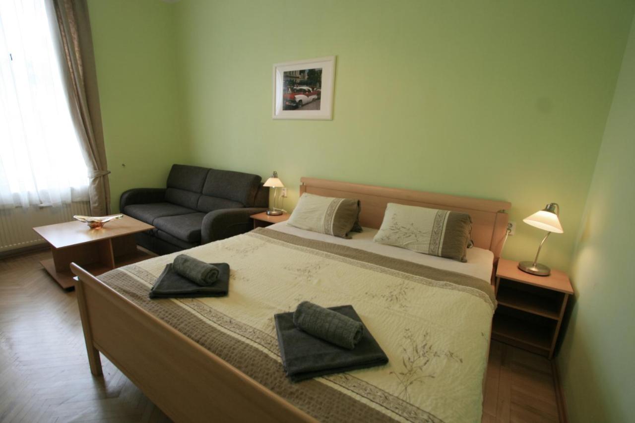 Apartment No. 4B I.P.Pavlova 32 Карловы Вары Экстерьер фото